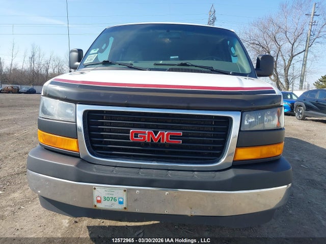 12572965 :رقم المزاد ، 1GTW7BFB1J1336102 vin ، 2018 Gmc Savana G2500 مزاد بيع