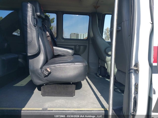 12572965 :رقم المزاد ، 1GTW7BFB1J1336102 vin ، 2018 Gmc Savana G2500 مزاد بيع