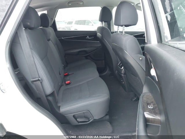5XYPGDA55JG353941 KIA Sorento Lx/l