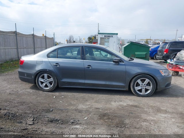 3VWB07AJ2EM409692 Volkswagen Jetta 1.8 Tsi Comfortline