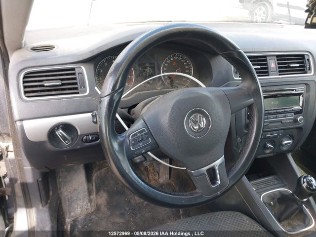 3VWB07AJ2EM409692 Volkswagen Jetta 1.8 Tsi Comfortline