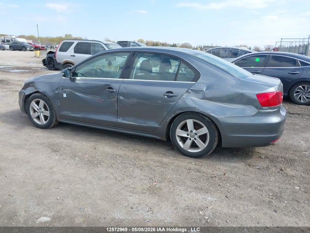 3VWB07AJ2EM409692 Volkswagen Jetta 1.8 Tsi Comfortline