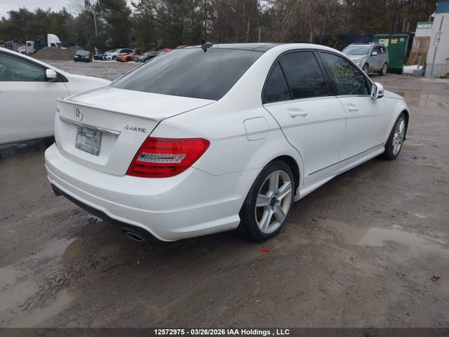 Продажа на аукционе авто 2013 Mercedes-benz C 350 4matic, vin: WDDGF8JB0DA834917, номер лота: 12572975