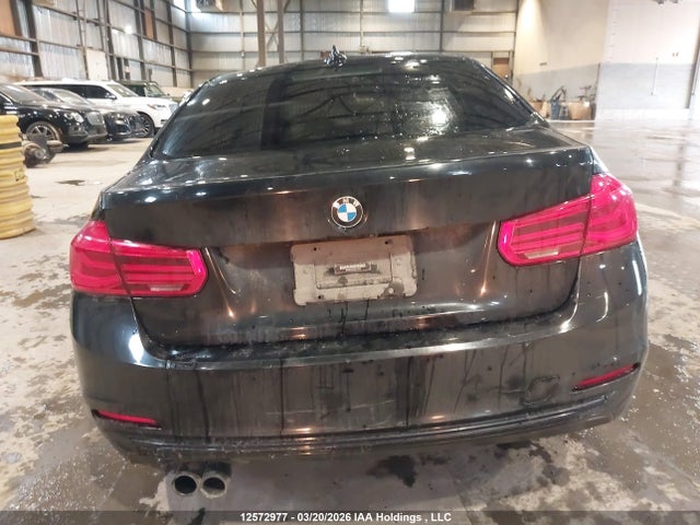 BMW 330 XI 2018 WBA8D9C50JA614722 Image 15
