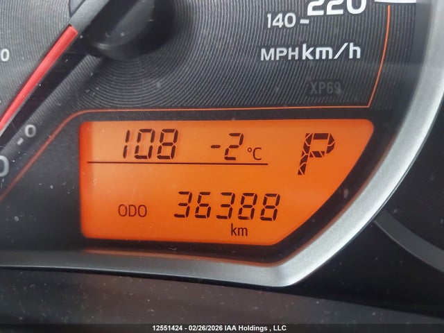 12551424 :رقم المزاد ، JTDKTUD35DD566178 vin ، 2013 Toyota Yaris Le مزاد بيع