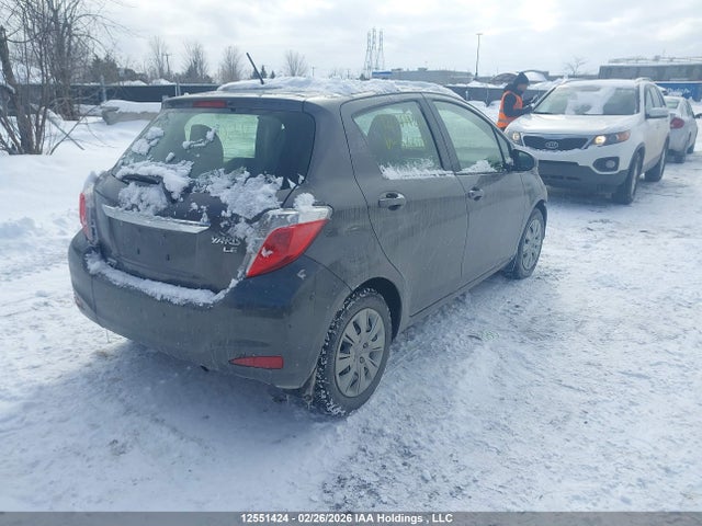 12551424 :رقم المزاد ، JTDKTUD35DD566178 vin ، 2013 Toyota Yaris Le مزاد بيع