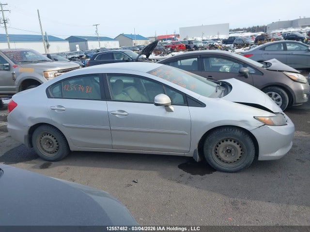 12557482 :رقم المزاد ، 2HGFB2E43CH013189 vin ، 2012 Honda Civic Lx مزاد بيع