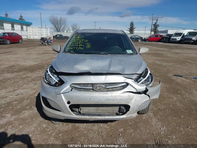 KMHCT4AE3HU298811 Hyundai ACCENT SE