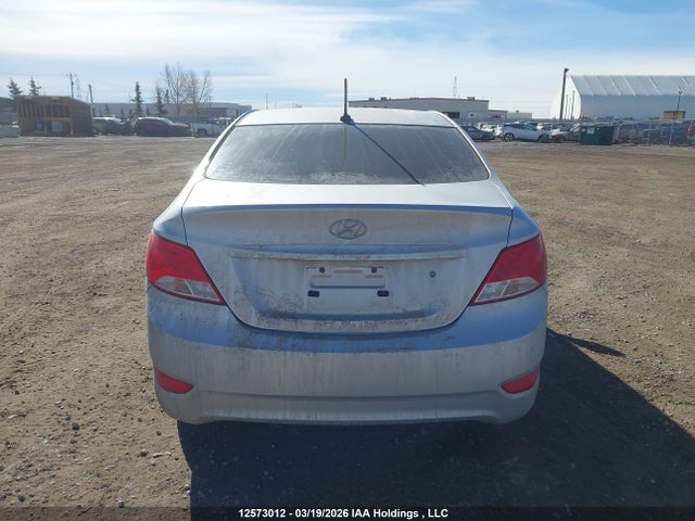 KMHCT4AE3HU298811 Hyundai ACCENT SE