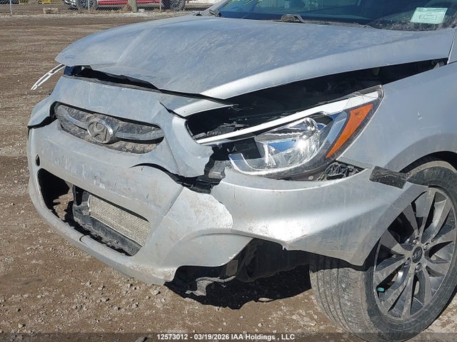 KMHCT4AE3HU298811 Hyundai ACCENT SE