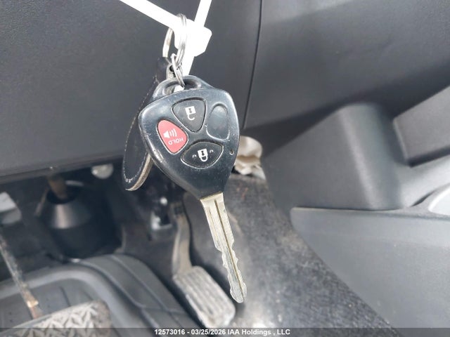 12573016 :رقم المزاد ، JTDKT4K3XB5330247 vin ، 2011 Toyota Yaris Le مزاد بيع