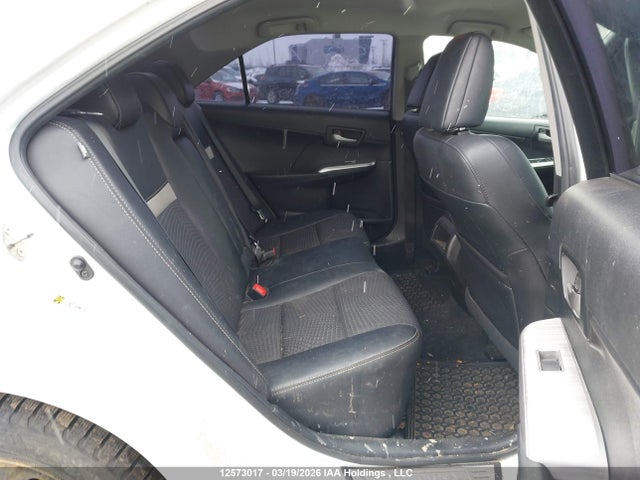 12573017 :رقم المزاد ، 4T1BF1FK8EU361719 vin ، 2014 Toyota Camry Se مزاد بيع