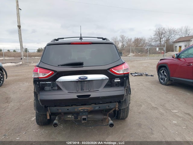 12573018 :رقم المزاد ، 1FMCU9H95DUA68880 vin ، 2013 Ford Escape Sel مزاد بيع