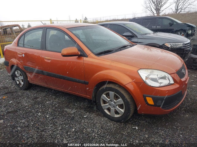 12573021 :رقم المزاد ، KNADE123766107761 vin ، 2006 Kia Rio مزاد بيع