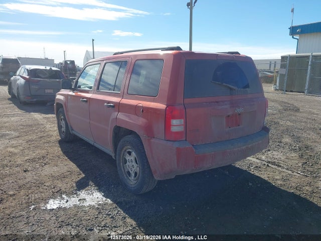 12573026 :رقم المزاد ، 1J8FT28W98D597636 vin ، 2008 Jeep Patriot Sport مزاد بيع
