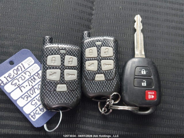 2T3WFREV3FW160217 Toyota Rav4 Xle