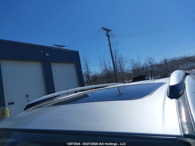 2T3WFREV3FW160217 Toyota Rav4 Xle