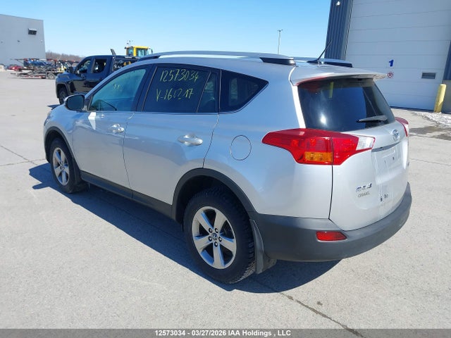 2T3WFREV3FW160217 Toyota Rav4 Xle