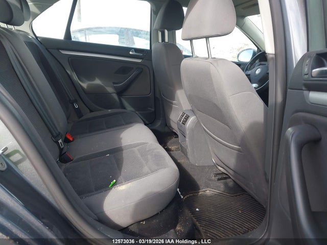 Продажа на аукционе авто 2008 Volkswagen Jetta 2.5l Trendline, vin: 3VWJM81K08M190847, номер лота: 12573036