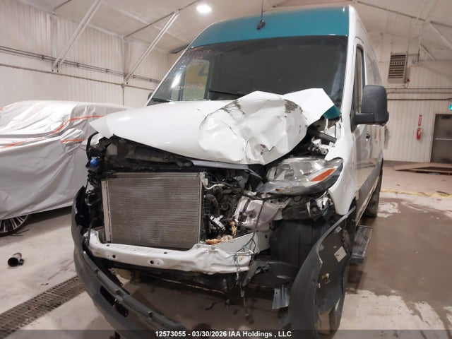Продажа на аукционе авто 2025 Mercedes-benz Sprinter 2500 Standard Roof 4-cyl Diesel Ho, vin: W1Y4NBVY1SP817352, номер лота: 12573055