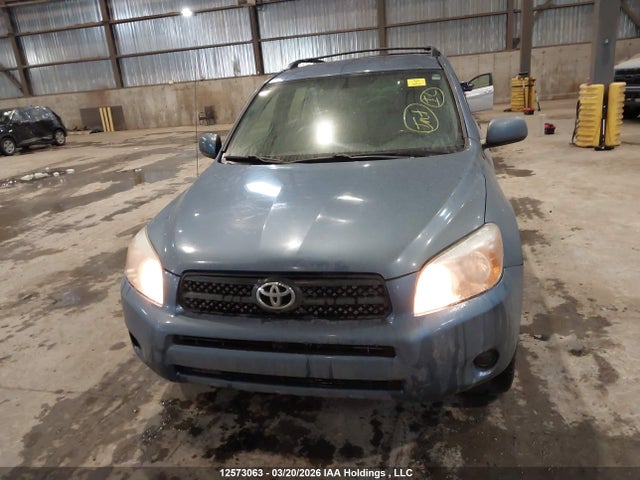 2008 Toyota Rav4 მანქანა იყიდება აუქციონზე, vin: JTMBD33V185199953, აუქციონის ნომერი: 12573063