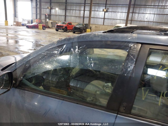 2008 Toyota Rav4 მანქანა იყიდება აუქციონზე, vin: JTMBD33V185199953, აუქციონის ნომერი: 12573063