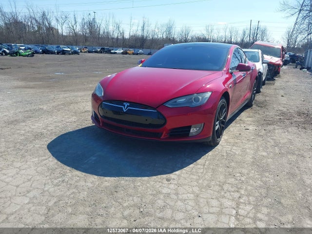 Продажа на аукционе авто 2014 Tesla Model S, vin: 5YJSA1H2XEFP63024, номер лота: 12573067
