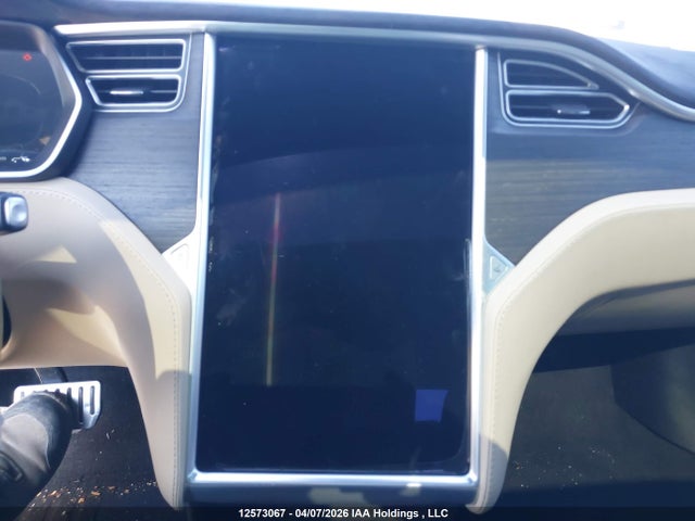 Продажа на аукционе авто 2014 Tesla Model S, vin: 5YJSA1H2XEFP63024, номер лота: 12573067