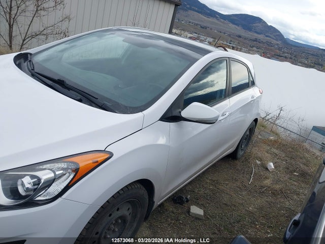 KMHD35LH1GU285457 Hyundai ELANTRA GT