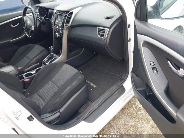 KMHD35LH1GU285457 Hyundai ELANTRA GT
