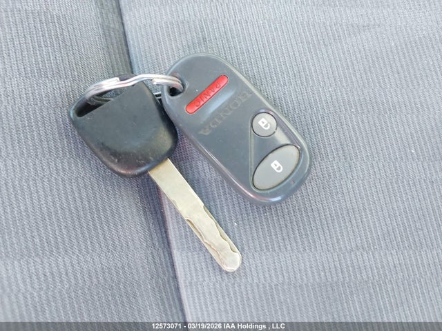 Aukcja sprzedaży 2003 Honda Civic Lx, vin: 2HGES16803H927200, numer aukcji: 12573071