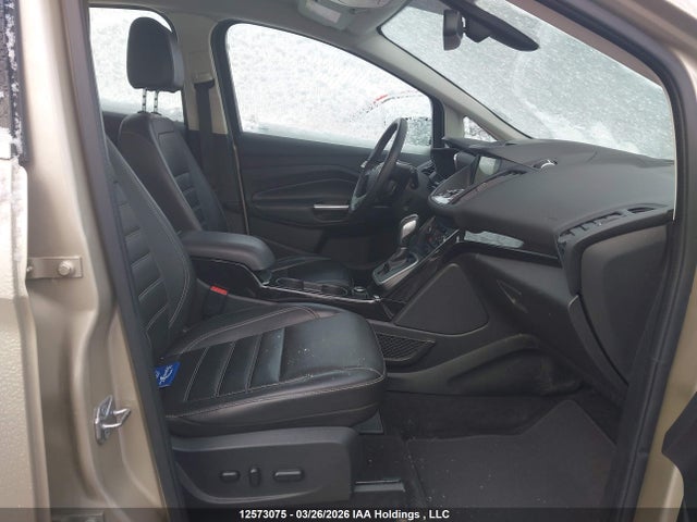 1FADP5FU1HL117476 Ford C-max Energi Titanium