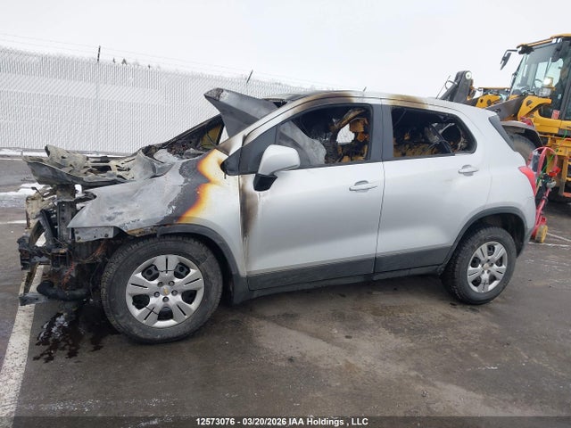 12573076 :رقم المزاد ، 3GNCJKSB5FL256786 vin ، 2015 Chevrolet Trax Ls مزاد بيع
