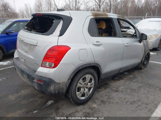 12573076 :رقم المزاد ، 3GNCJKSB5FL256786 vin ، 2015 Chevrolet Trax Ls مزاد بيع