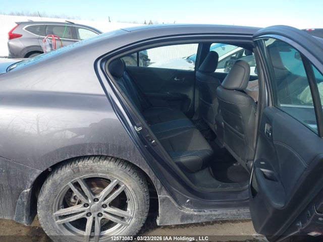 1HGCR2F5XHA805965 Honda Accord