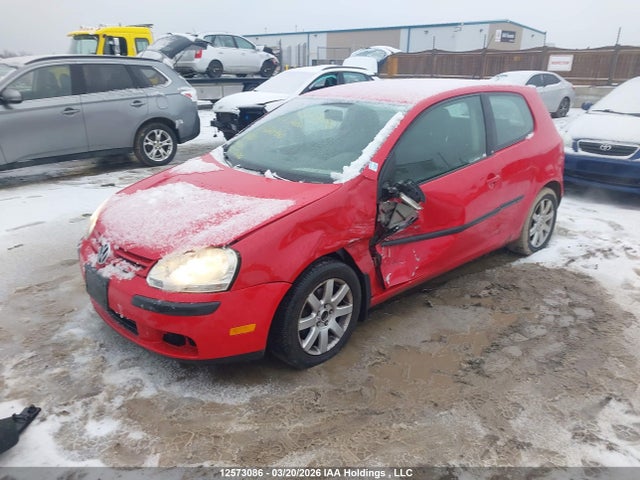 2007 Volkswagen Rabbit 3-door მანქანა იყიდება აუქციონზე, vin: WVWBR71K97W220980, აუქციონის ნომერი: 12573086