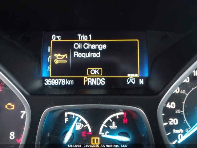 12573098 :رقم المزاد ، 1FMCU9J97HUD70056 vin ، 2017 Ford Escape Titanium مزاد بيع