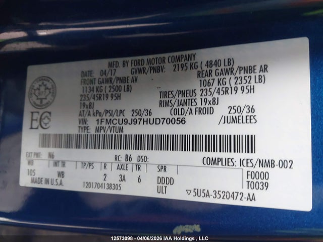 12573098 :رقم المزاد ، 1FMCU9J97HUD70056 vin ، 2017 Ford Escape Titanium مزاد بيع