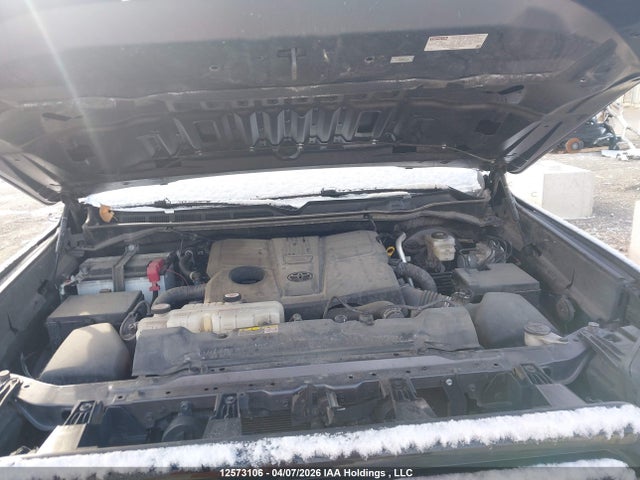 2022 Toyota Tundra მანქანა იყიდება აუქციონზე, vin: 5TFKB5DB2NX025184, აუქციონის ნომერი: 12573106