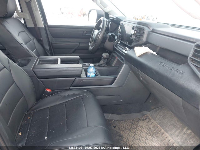 2022 Toyota Tundra მანქანა იყიდება აუქციონზე, vin: 5TFKB5DB2NX025184, აუქციონის ნომერი: 12573106