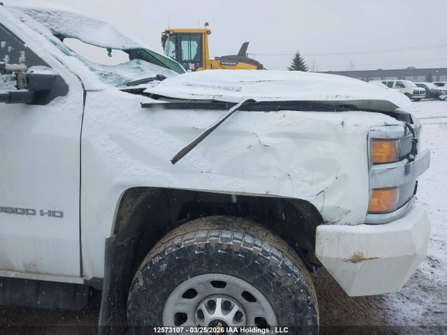 1GC4KVCY7KF210878 Chevrolet Silverado 3500hd Wt
