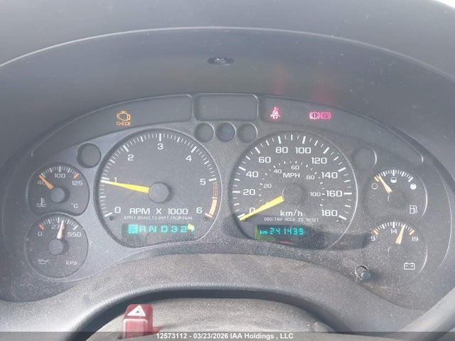 12573112 :رقم المزاد ، 1GNDT13WXW2160678 vin ، 1998 Chevrolet Blazer Ls/lt مزاد بيع