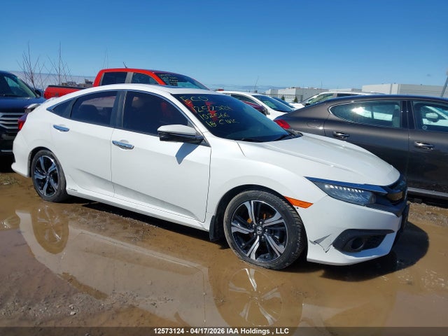 2018 2HGFC1F95JH102566 main image