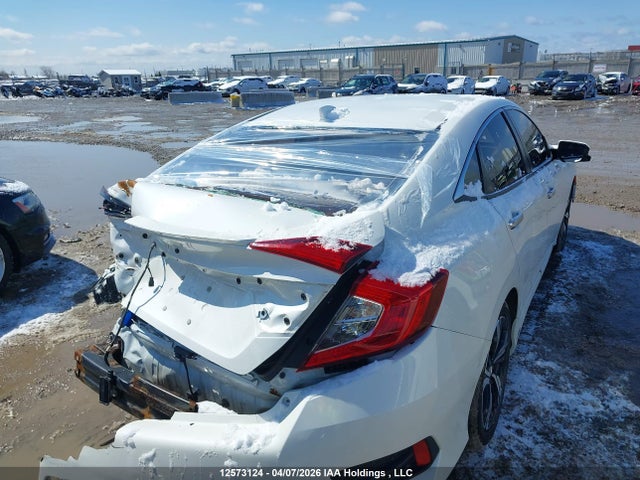 2HGFC1F95JH102566 Honda Civic Touring