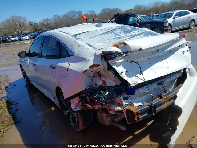 2HGFC1F95JH102566 Honda Civic Touring