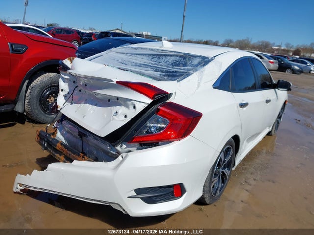 2HGFC1F95JH102566 Honda Civic Touring