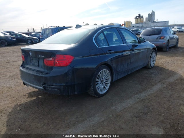 12573147 :رقم المزاد ، WBA3B3C52EF544811 vin ، 2014 Bmw 328i Xdrive مزاد بيع