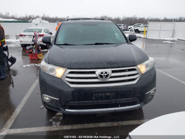 Aukcja sprzedaży 2013 Toyota Highlander V6, vin: 5TDBK3EH1DS178635, numer aukcji: 12573153