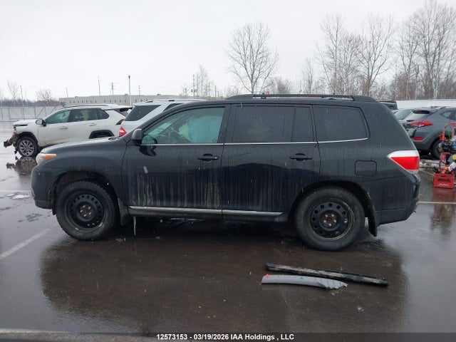 Aukcja sprzedaży 2013 Toyota Highlander V6, vin: 5TDBK3EH1DS178635, numer aukcji: 12573153