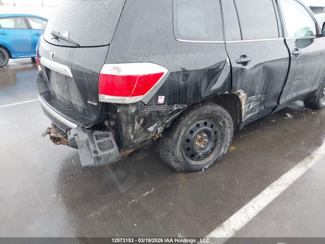 Aukcja sprzedaży 2013 Toyota Highlander V6, vin: 5TDBK3EH1DS178635, numer aukcji: 12573153